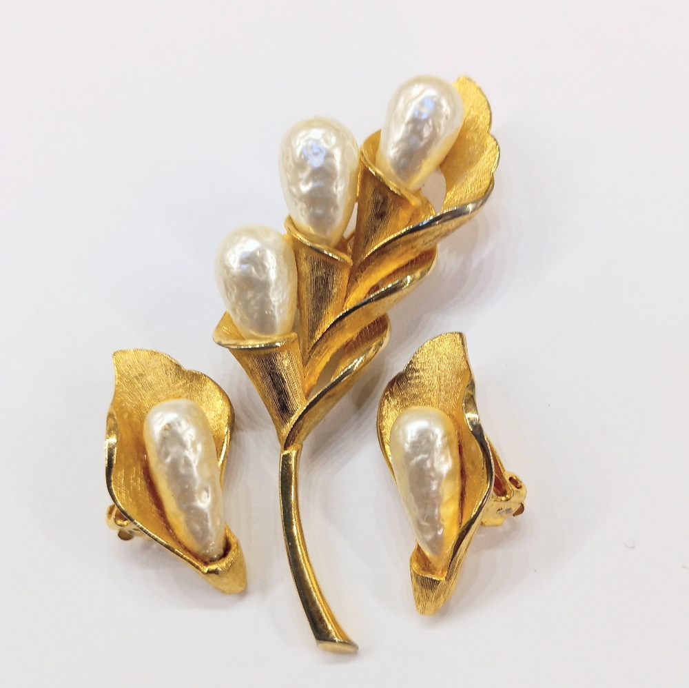 Vintage Faux Pearl Brooch Earrings Set Wedding Accessory Jewelry